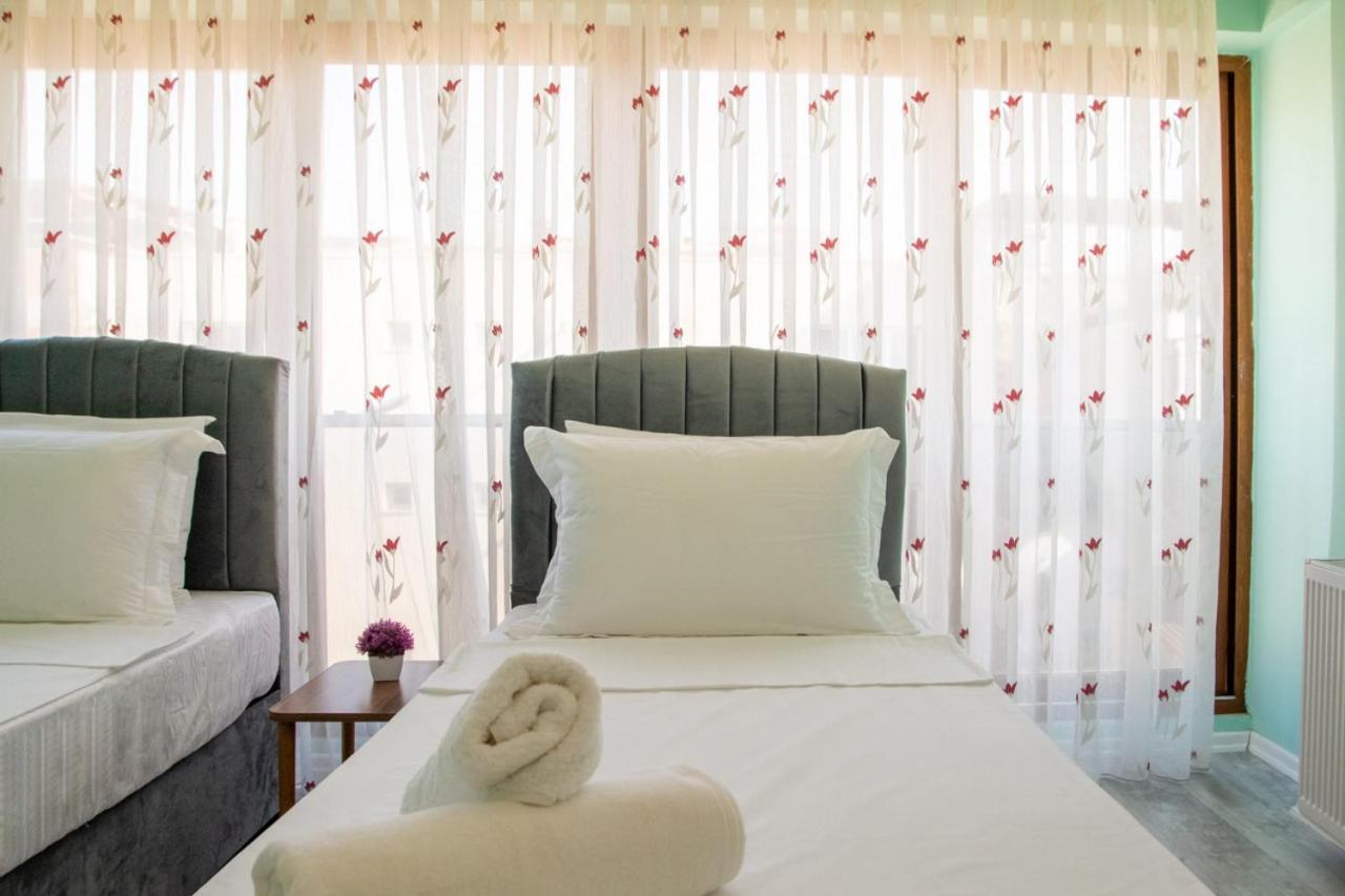 Flat With Great View And Central Location In Konak Izmir Exterior foto